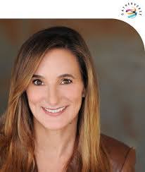 Lisa Bernard's Instagram, Twitter & Facebook