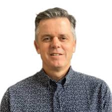 Shan Edwards's Instagram, Twitter & Facebook