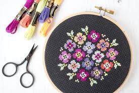 Have a look around and be inspired. Free Cross Stitch Pattern Pansy Bouquet On Black Stitched Modern