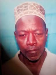 WAZIRI Mkuu Kassim Majaliwa leo amekutana na Mwekezaji wa Yanga katika  masuala ya jezi Ghalib Said Mohamed GSM na Salim Abdallah Try Again  Mwenyekiti wa Bodi ya Klabu ya Simba. Waziri Mkuu