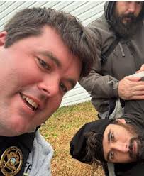 Escaped inmate John Nigh found in Pamlico County; Sheriff shares selfie