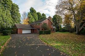 I had the option to convert the game room into a 5th bedroom. Search 5 Bed Houses For Sale In Boston Onthemarket