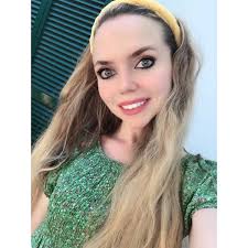 Bianca-Maria Schulze (@bianca_maria)