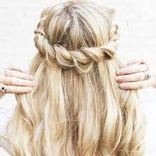 We have a compilation of some classic, modern, funky, fun, and flirty looks for everyone to try and test. Make Homecoming A Night To Remember 50 Dreamy Hairstyles To Wear Hair Motive