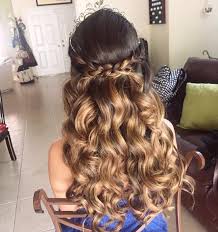 Having long hair gives you an advantage when it comes to styling your hair because you have more hair to work with. Pin By Laetitia Mc Mitchell On Sara S Final Arrangements For Quincenerra Quince Hairstyles Hair Styles Birthday Hairstyles