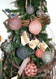 Primitive Dolls Primitives Primitive Sprays Wholesale Primitives Primitive Garlan In 2020 Country Christmas Ornaments Christmas Ornaments Homemade Primitive Crafts