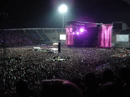 Rock On The Most Expensive Concert Stages Ever Concert Stage Concert Concert Stage Design