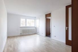 Diese themen könnten dich interessieren: Vollstandig Renovierte 1 Zimmer Wohnung Mit Charmanten Schnitt Und Loggia Apartment Nurnberg 2y6tg4w