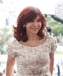 Cristina fernández de kirchner con el bastón de mando, al asumir la presidencia el 12 de diciembre de 2007; Cristina Fernandez De Kirchner Wikipedia
