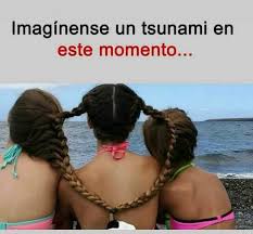 Dopl3r - Imagínense un tsunami en este momento... #lol #Cabello #peinado #MemesGraciosos #memes #memesespañol #momos #momazos #dopl3r | Facebook