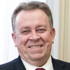 11 Notable Alumni of Lakehead University [Sorted List]