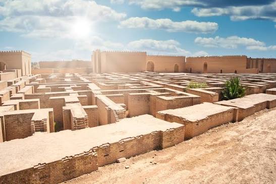 Curious Facts: Ancient City of Babylon, Iraq