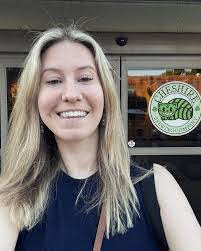 Mary Sentz's Instagram, Twitter & Facebook