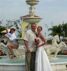 15 Fotos De Casamento Constrangedoras Tiradas Na Hora Certa Funny Wedding Pictures Awkward Wedding Photos Wedding Photo Fails
