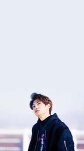 You can also select slideshow option and enjoy a cool screensaver with stray kids kpop wallpapers. Felix Stray Kids Wallpapers Top Free Felix Stray Kids Backgrounds Wallpaperaccess