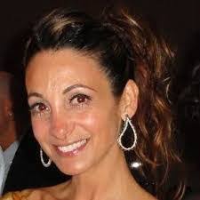 Arlene Vail's Instagram, Twitter & Facebook