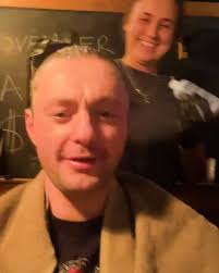 FOXY BOXING at the HI-BANFF ALPINE CENTRE!