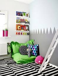 Kuschelecke Im Kinderzimmer Ergonomie Und Gemutlichkeit Kinder Zimmer Kinderzimmer Weiss Kinderzimmer Einrichten