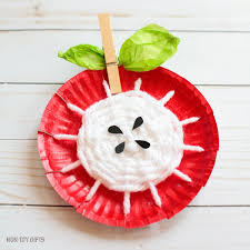 Fold the paper plate in half. Paper Plate Yarn Weaving Apple Craft Simple Fall Craft For Kids