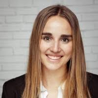 Lisa Rott's Instagram, Twitter & Facebook