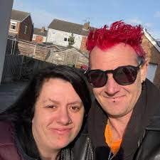 So one of my favourites. But what do the rest of you think to My December.  For me it's a song that isn't talked about much