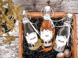 Last Minute Geschenkidee Speiseol Mit Chili Basilikum Oder Knoblauch