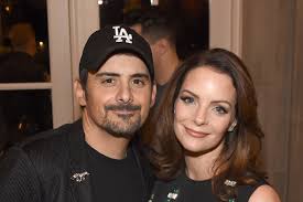 How to sign on and sign up: Brad Paisley And His Wife Opening Free Grocery Store In Nashville