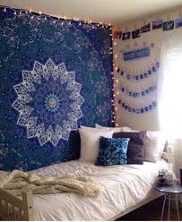 In fact, tapestries are the ideal artwork, depicting an engaging scene like a painting, but with the added element of soft texture. Blue Star Mandala Dorm Decor Hippie Tapestry Wall Hanging Bedspread Royalfurnish Com
