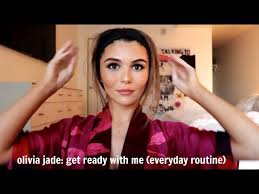 Last week these photos, which the prosecution had described in the original charging documents. Youtuber Olivia Jade S Parents Change Plea To Guilty Heading To Jail Daily Soap Dish