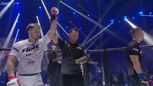 20:00 największa gala typu freak fight w polsce! Fame Mma 4 Polak Pokonal Ferrariego Decyzja Sedziowska Mma Pl