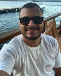 Será livre como nunca 🌊 e sorrirá como sempre 💛 #tbt #2025