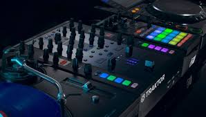 Traktor Kontrol Z2 Dj Mixer And Controller Dj Native Instruments Dj Setup