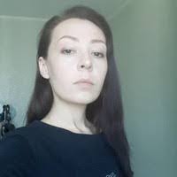 Tanya Mayer's Instagram, Twitter & Facebook