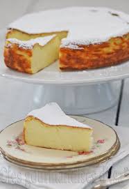 Migliaccio Gateau De Semoule A La Ricotta Gateau De Semoule Gateau De Semoule Facile Gateau Semoule Fine