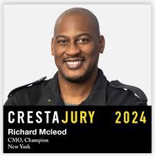 Ayinde Chase's Instagram, Twitter & Facebook