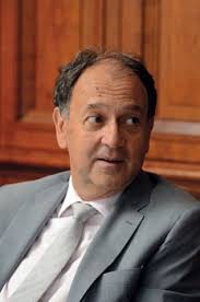 A N N U A L R e p O R T 2 0 1 0