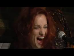 Elise Morris Live At the Bitter End 6/20/16 "Sorrow And Treason"