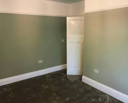 If necessary, hooks can be bent slightly for a better fit. Royal Picture Rail Traditional Interiors Skirting Uk