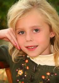 Brenda Bowyer (Grigg), West Frankfort, IL Illinois currently in Highland,  IL USA