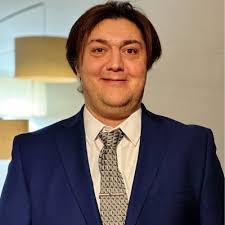 Exciting times here at Boustan! Let's make something great together!  michaellomanno@boustan.ca