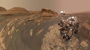 Nasa shares eight stunning images from the surface of the red planet to mark the 8th anniversary of the landing of its curiosity rover. Nasa S Curiosity Mars Rover Takes Selfie With Mont Mercou