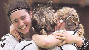 Zwehren hält Titelkurs