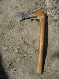 Iron Age Celtic Axe Reproduced In Modern Times Autrefois Iron Age Celtic Sword Et Axe