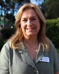 Meet Our Dedicated Faculty & Staff