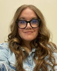 Kellie Iverson's Instagram, Twitter & Facebook