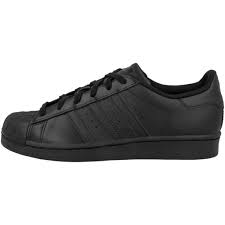 Shop jetzt adidas originals superstar kinder und entdecke unsere große auswahl an adidas originals produkten online bei jd sports deutschland! Adidas Originals Superstar J Kinder Schwarz Kaufland De