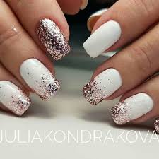 50 Trendy White Christmas Nails To Fall In Love With In 2020 Christmas Gel Nails Christmas Nails Xmas Nails
