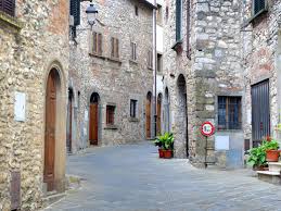 For a discreet stay in the heart of the city, in fact on its most fashionable shopping street, book the antica torre di via tornabuoni. Visiting Radda In Chianti Where To Stay Eat And Taste Outstanding Wine