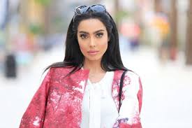 يافطمه المومن تشبهين وحده تطلع في برنامج الاصداف zorn and the new york تشبهينها طبق الاصل. Ø§Ù„ÙƒÙˆÙŠØªÙŠØ© ÙØ§Ø·Ù…Ø© Ø§Ù„Ù…Ø¤Ù…Ù† ØªÙƒØ´Ù Ø¹Ù† Ø¯Ø®Ù„Ù‡Ø§ Ø§Ù„Ø´Ù‡Ø±ÙŠ Ø§Ù„ÙˆØ·Ù† Ø§Ù„Ø®Ù„ÙŠØ¬ÙŠØ©