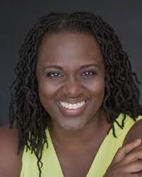 The Beauty in My Mess: Stories of Truth, Transparencies and Triumphs: Long,  Dr. S Nicole, Brissi, Kayla, McKinney, Tae, Lopez, Holly M, Germaine,  Cristin, Robinson, Akua T.J.: 9781642543001: Amazon.com: Books